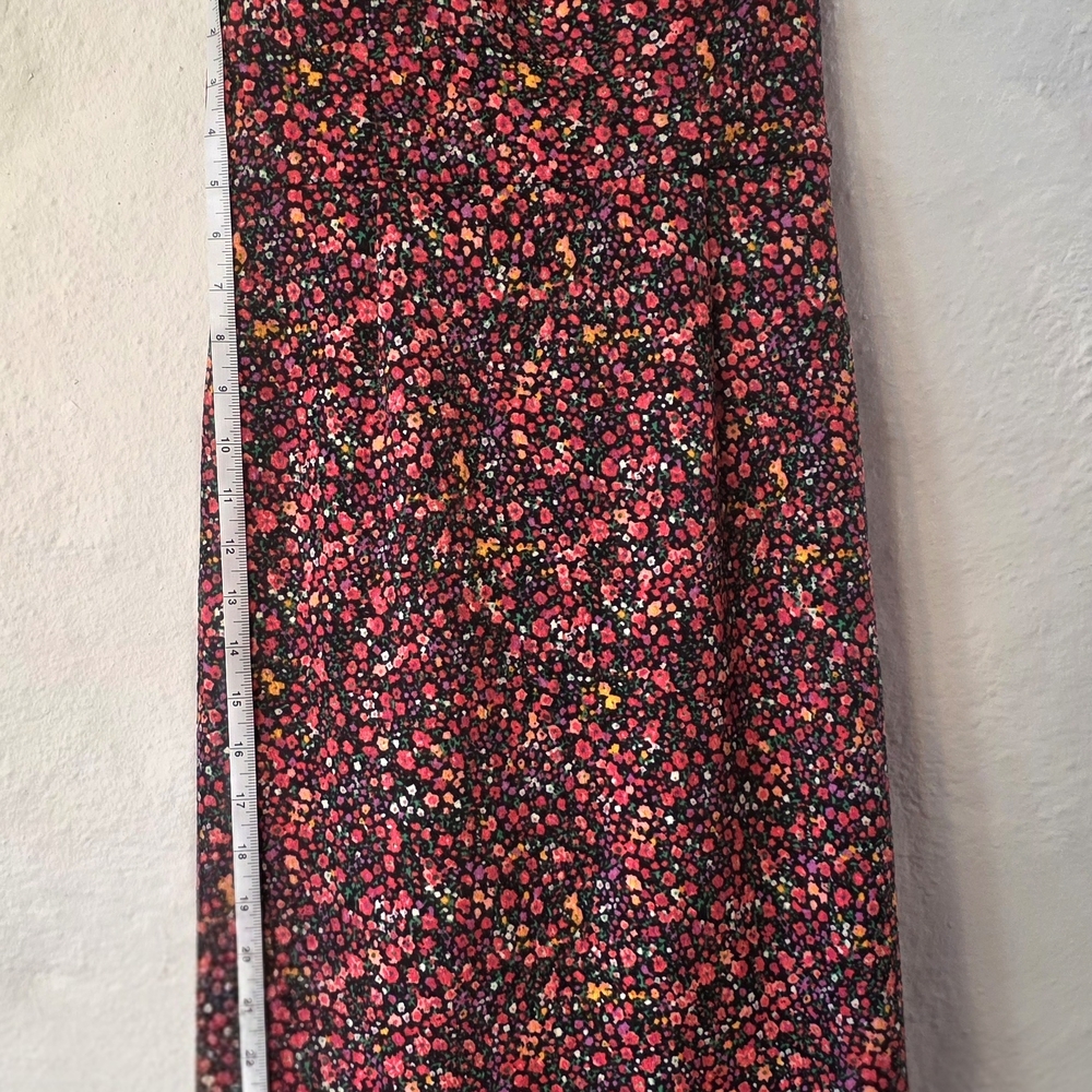Hutch Red Multi Floral Sweetheart Midi Dress - Picture 3 of 7
